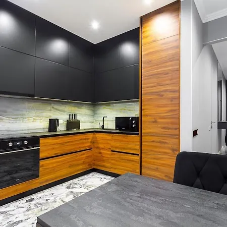 Sea Symphony Wood 0806 Apartment Odessa
