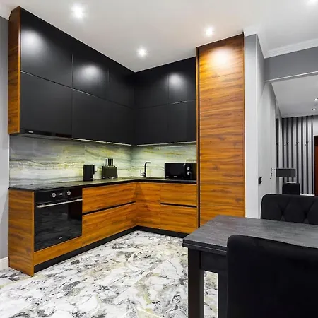 Sea Symphony Wood 0806 Apartment Odessa